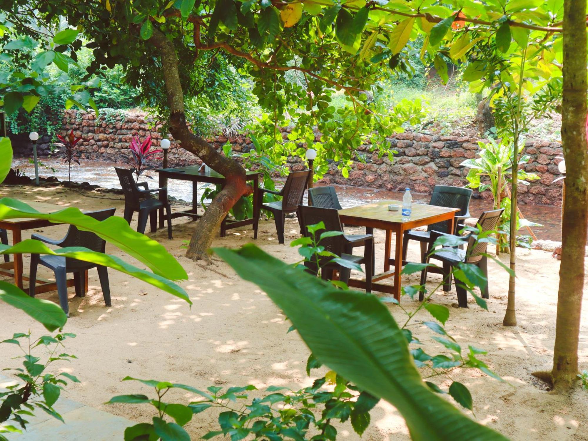 Samyama Retreat 호텔 Cola 외부 사진